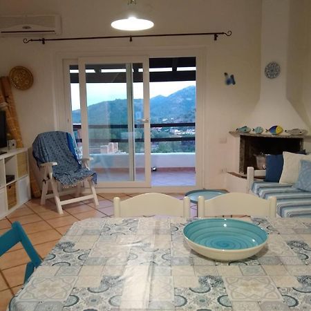 Capo Blu - Santa Margherita di Pula Villa Bagian luar foto