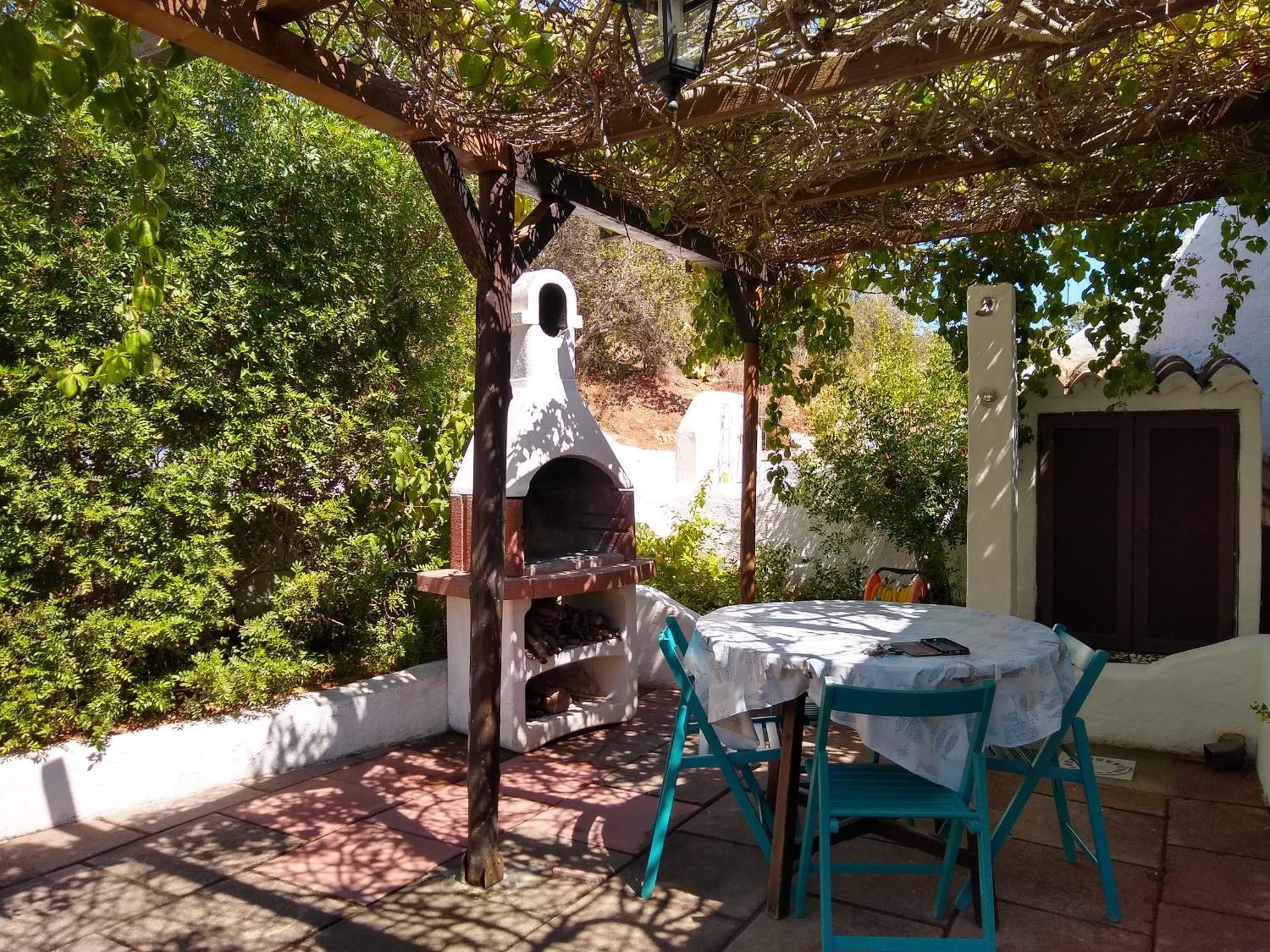 Capo Blu - Santa Margherita di Pula Villa Bagian luar foto