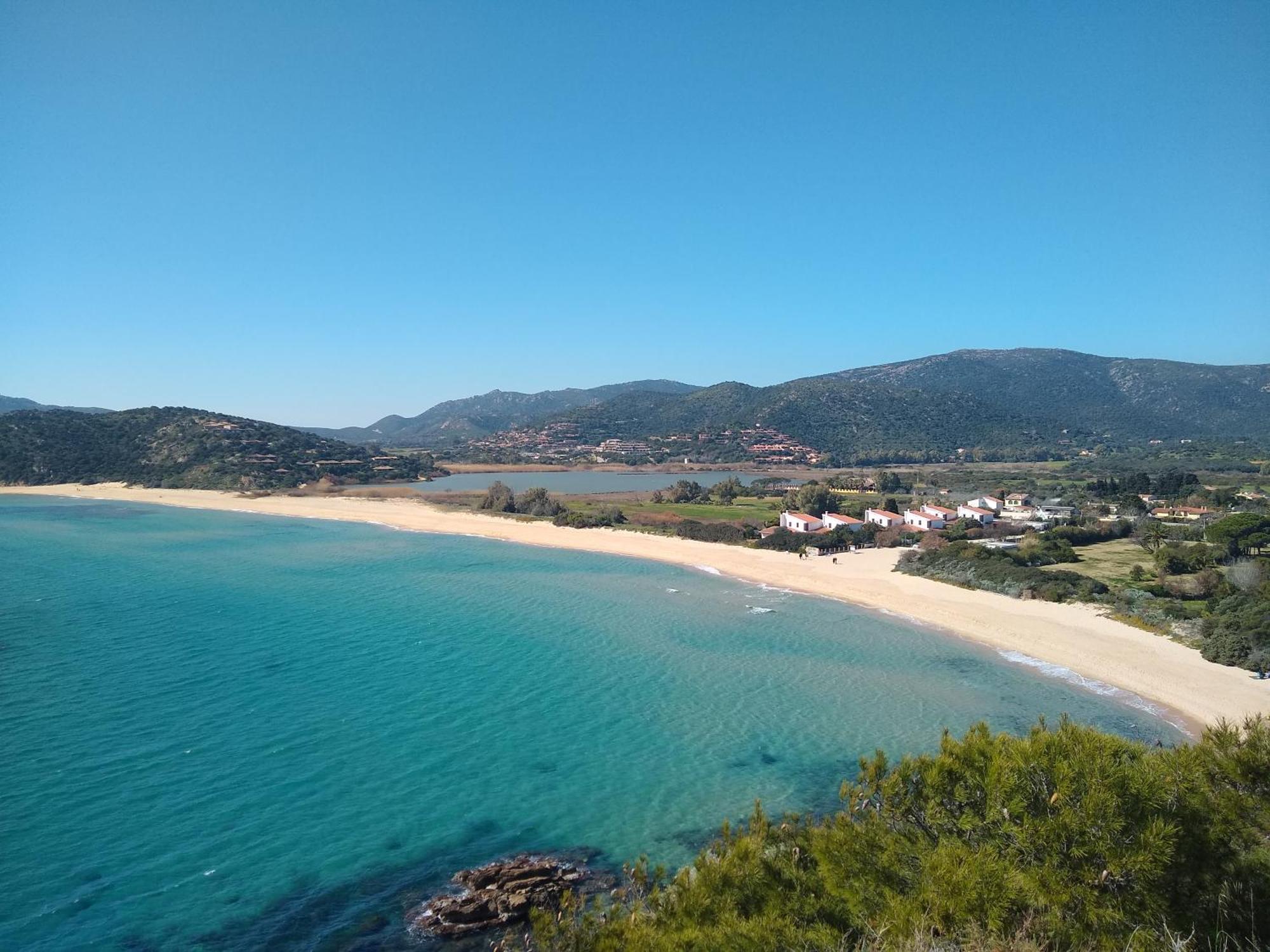 Capo Blu - Santa Margherita di Pula Villa Bagian luar foto
