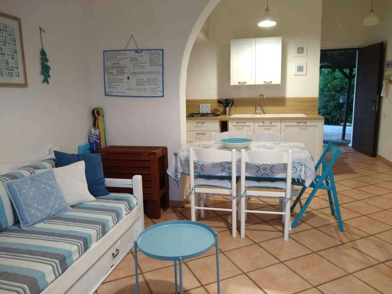 Capo Blu - Santa Margherita di Pula Villa Bagian luar foto