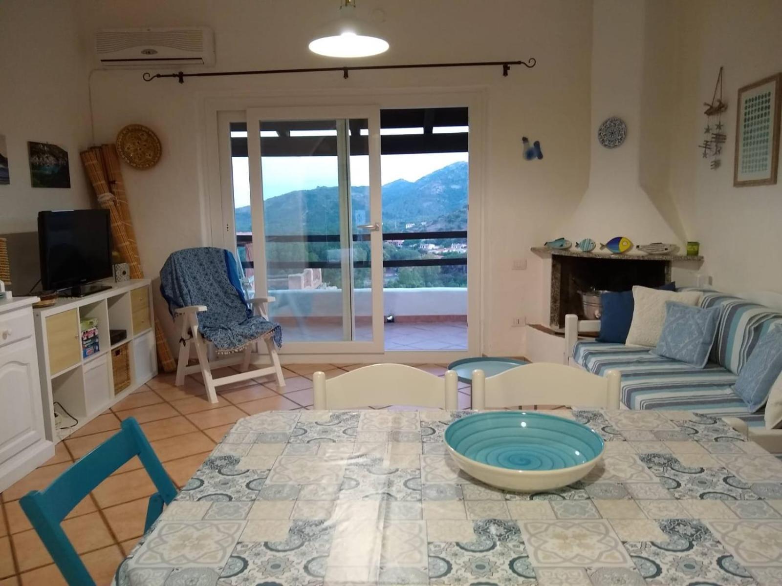 Capo Blu - Santa Margherita di Pula Villa Bagian luar foto